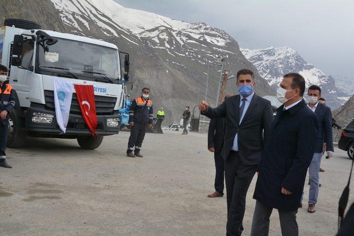 Cumhurbaşkanlığından Hakkari Belediyesine 1 milyon TL’lik hibe G3