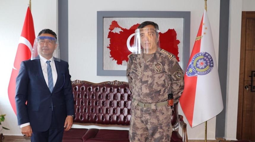 Bing&ouml;l polisine  koruyucu maske