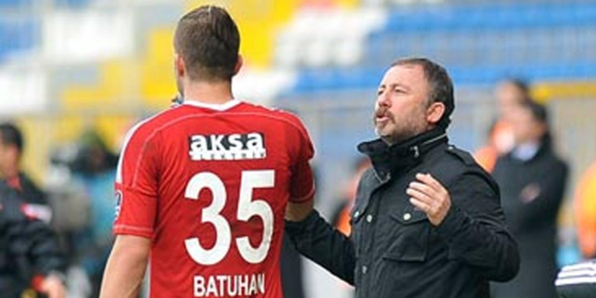 Batuhan Karadeniz'den itiraf geldi! ''Hayatımdaki en b&uuml;y&uuml;k hatayı T&uuml;rk milletine yaptım"