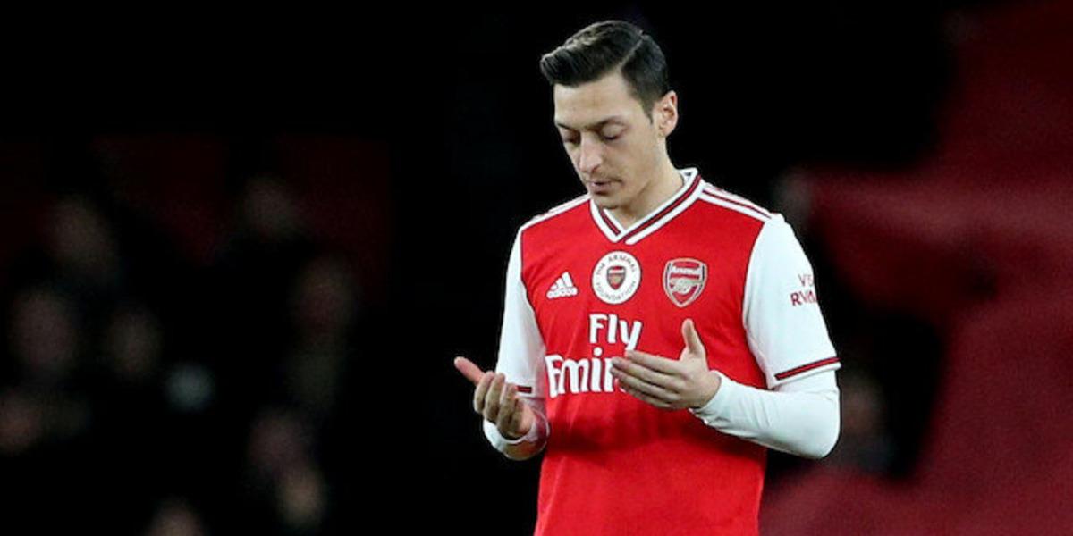 Arsenal'da futbolcular ve teknik heyet, maaşlarında indirim yaptı