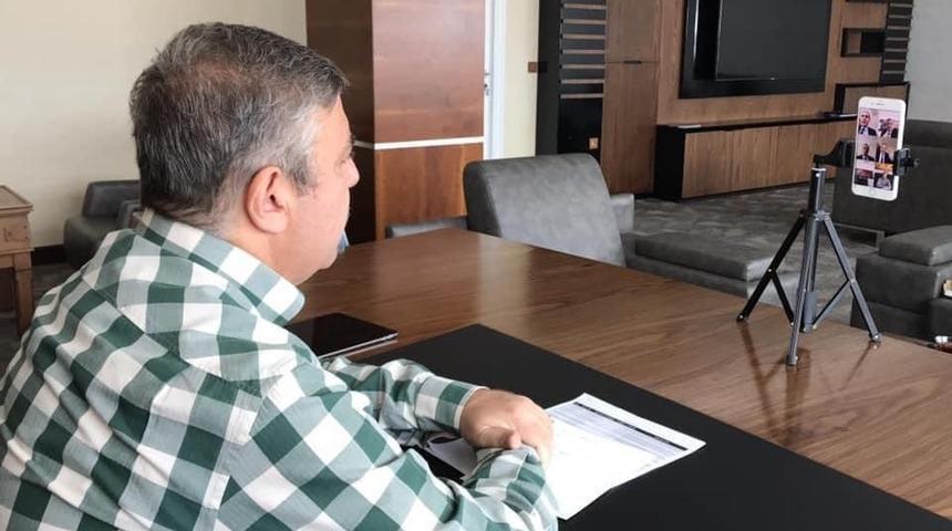 Milletvekili Maviş, konferans aracılığıyla toplantı ger&ccedil;ekleştirdi