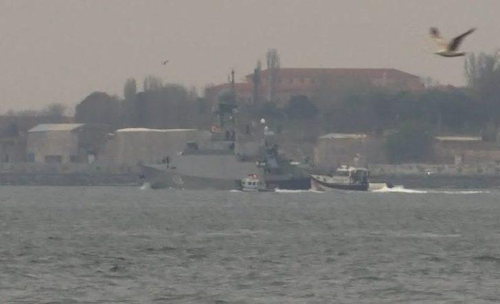 Rus savaş gemileri İstanbul Boğazı'ndan Rus savaş gemileri G1