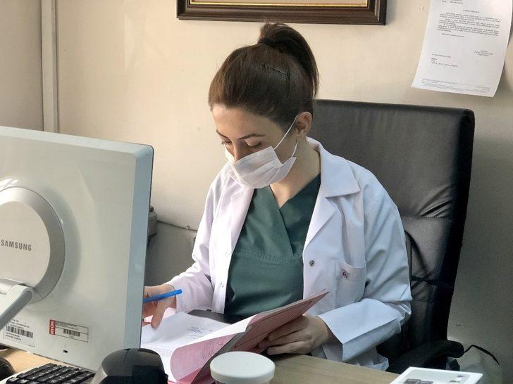 Koronavirüsü yenen doktor, yaşadıklarını anlattı: Ateş yüksekliği yaşamadım G2