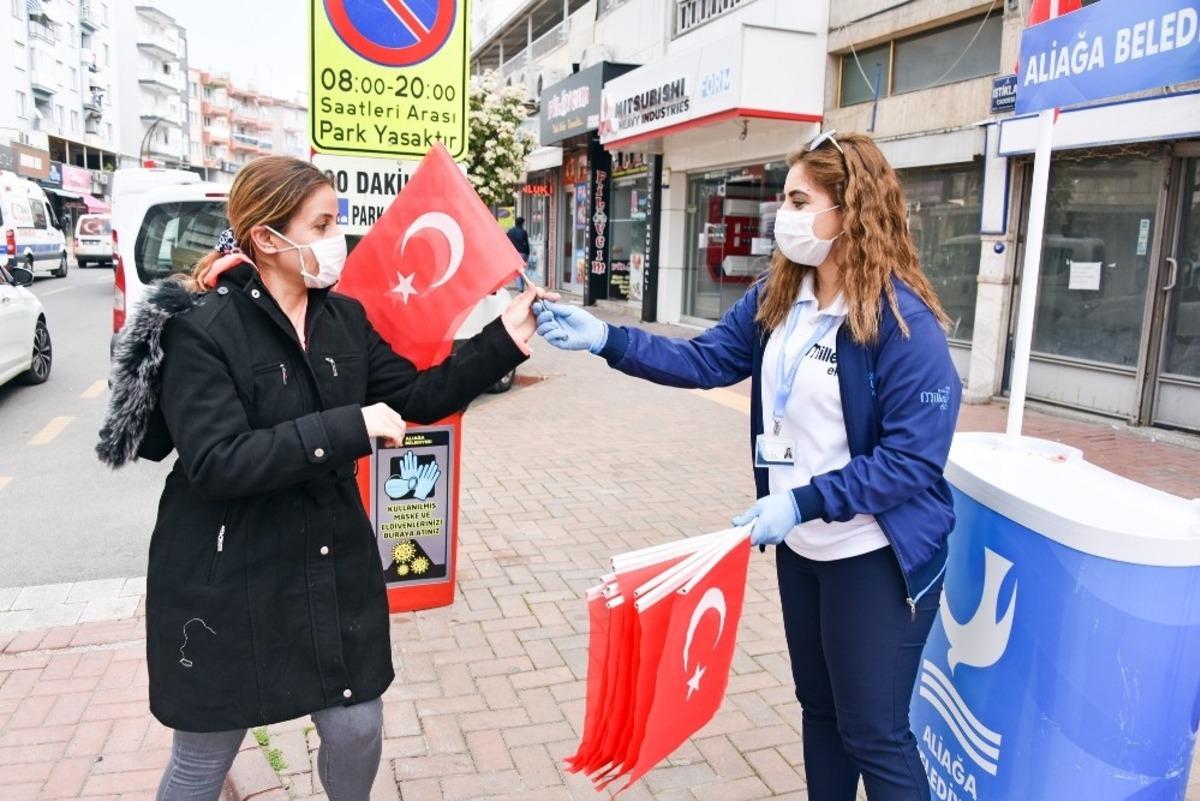 Aliağa Belediyesinden vatandaşlarına bayram s&uuml;rprizi