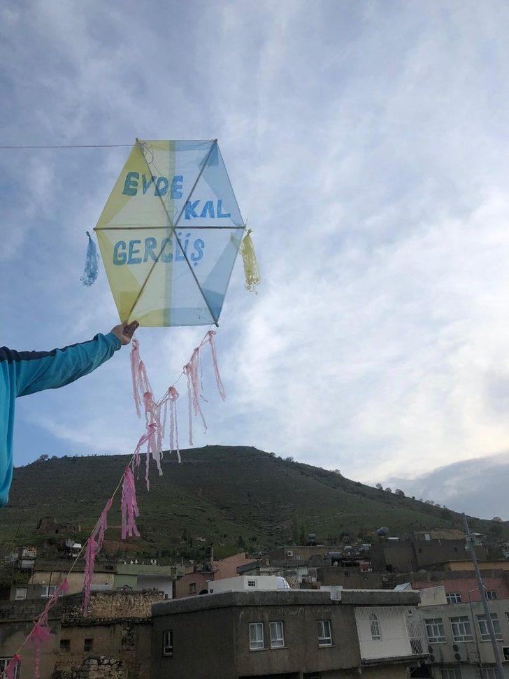 Gercüşlülere uçurtmayla evde kal çağrısı G3