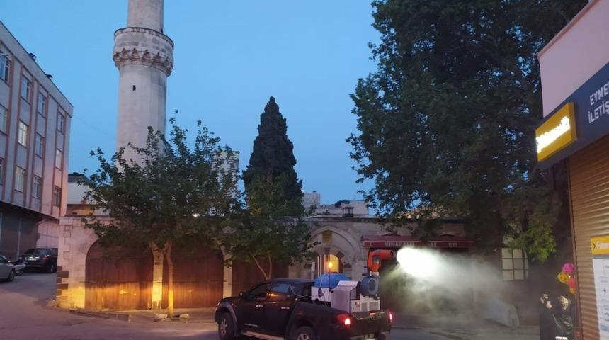 Dezenfekte &ccedil;alışmaları s&uuml;r&uuml;yor