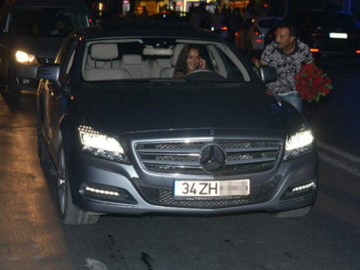 Hülya Avşar kurala uymadı G2