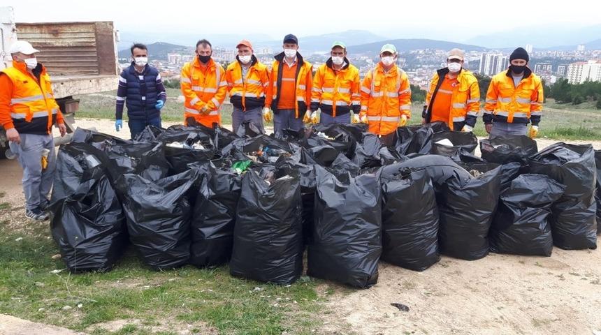 Mıntıka temizliğinde her g&uuml;n 1 kamyon &ccedil;&ouml;p toplanıyor