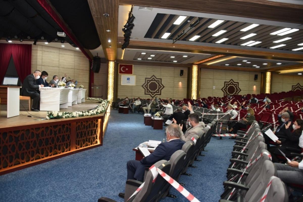 Yunusemre Meclisi olağan&uuml;st&uuml; g&uuml;ndemle toplandı