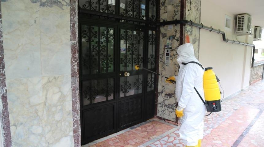 Haliliye&rsquo;de binalar dezenfekte edildi