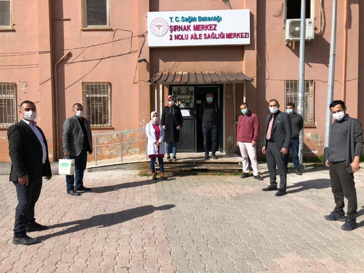 Sağlık-Sen Şırnak Şube Başkanı U&ccedil;aş aile hekimleri ile bir araya geldi