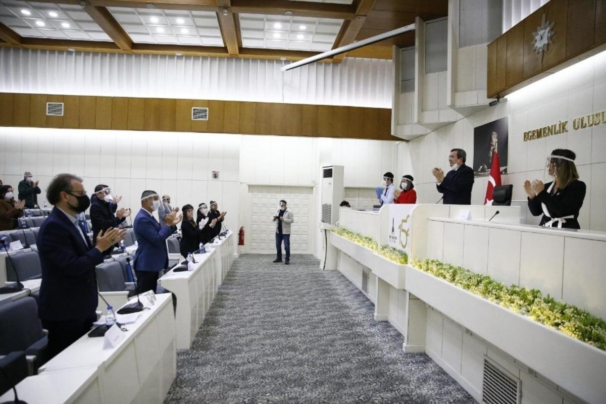 Konak Belediye Meclisi olağan&uuml;st&uuml; toplandı