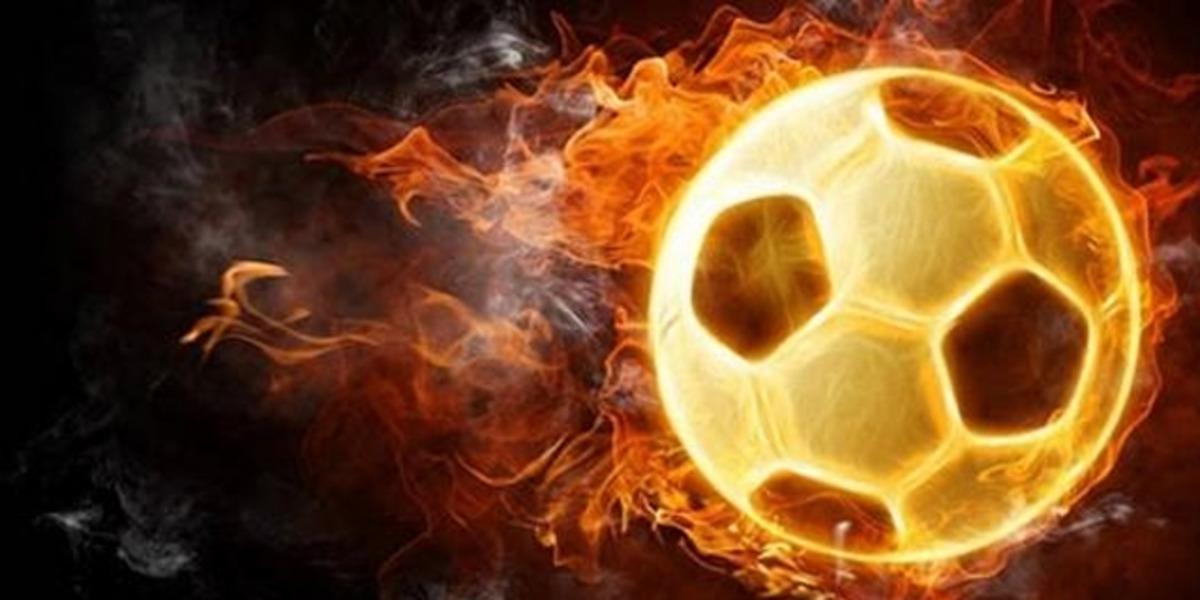 UEFA, yerel liglerin ve kupa m&uuml;sabakalarının oynanarak tamamlanmasını istedi