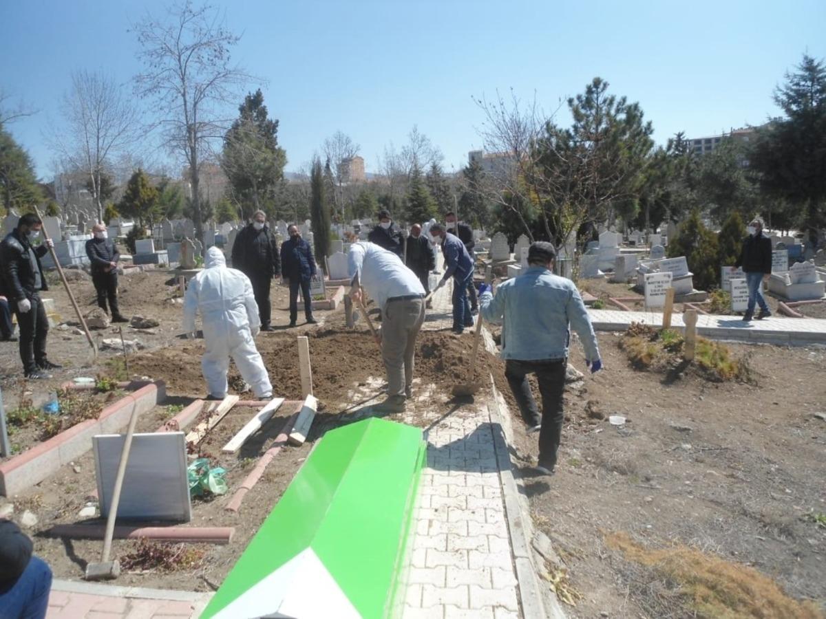&Ccedil;orum&rsquo;da cenaze defin işlemleri &uuml;cretsiz yapılacak