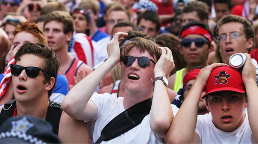 Hollanda’da ligler eylül ayından önce başlamayacak