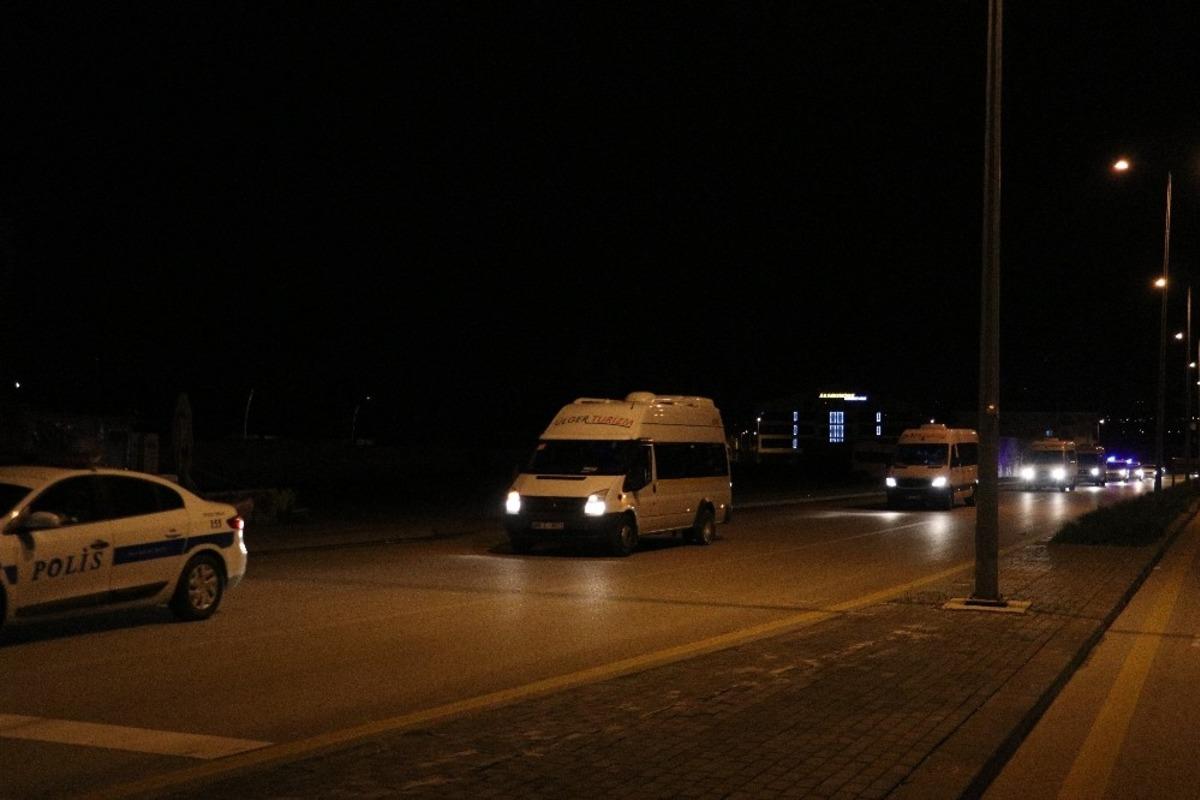 İsrail&rsquo;den ve Filistin&rsquo;den getirilen 38 T&uuml;rk vatandaşı G&ouml;lbaşı&rsquo;nda karantinaya alındı