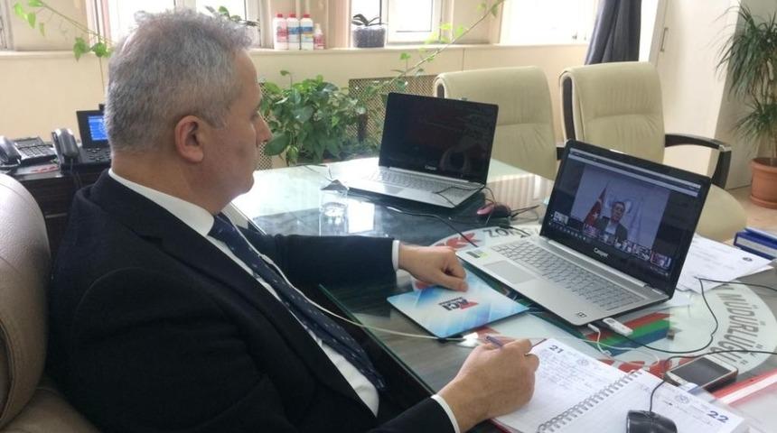 Akg&uuml;l, telekonferans ile Bakan Sel&ccedil;uk&rsquo;la g&ouml;r&uuml;şt&uuml;