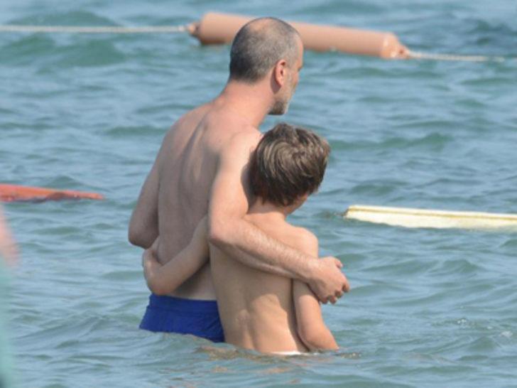 Cem Yılmaz ve Ozan Güven tatilde G2