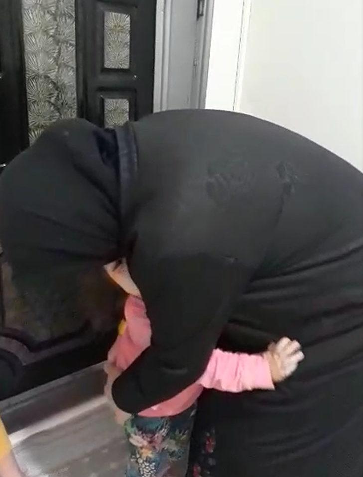 Anneannesi dışarı çıkmak isteyince böyle engelledi G3