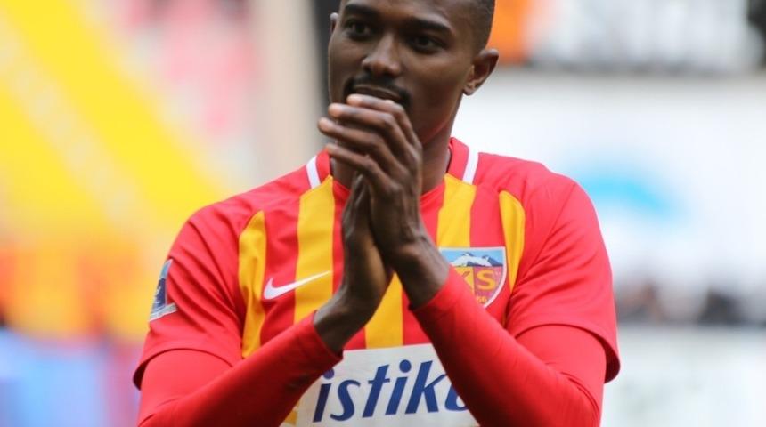 Kayserisporlu Bernard Mensah: