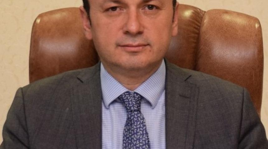 Rekt&ouml;r Şenocak&rsquo;ın 23 Nisan mesajı