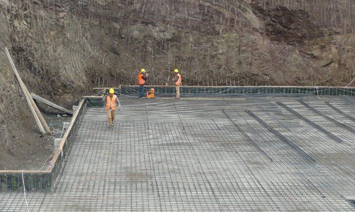 Selçuklu mimarisiyle yapılacak TOKİ konutlarının temeli atıldı G3