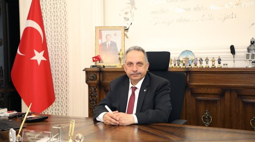 Başkan Yal&ccedil;ın&rsquo;dan 23 Nisan mesajı