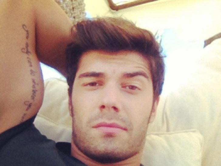 Batuhan Ekşi sosyal medyayı salladı G5