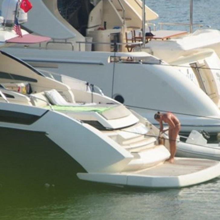 Pınar Altuğ teknede görüntülendi G1