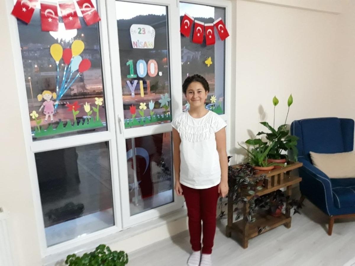 Kızılcahamam&rsquo;da 23 Nisan coşkusuna korona vir&uuml;s engel olamadı