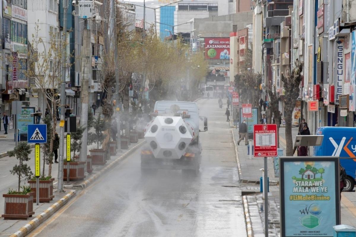 İpekyolu Belediyesinden korona vir&uuml;sle m&uuml;cadelede yeni y&ouml;ntem