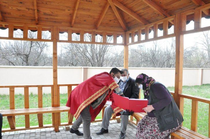 Nikahta korona virüs hassasiyeti G2