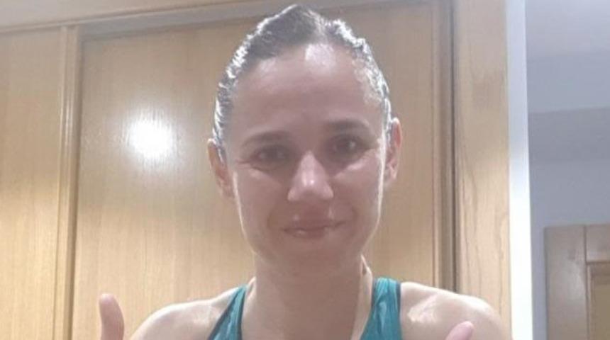 FIBA hakemi Mendoza, koronavirüse karşı hastanede çalışıyor