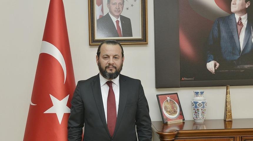 KM&Uuml; Rekt&ouml;r&uuml; Akg&uuml;l&rsquo;den 23 Nisan masajı