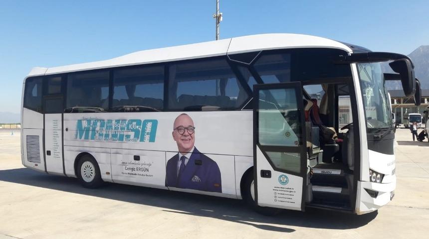 Sokağa &ccedil;ıkma kısıtlamasında sağlık &ccedil;alışanlarına &uuml;cretsiz servis