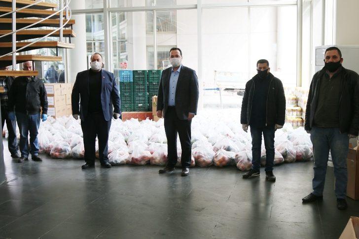 Pazarcılardan Akhisar Dayanışması’na destek G1