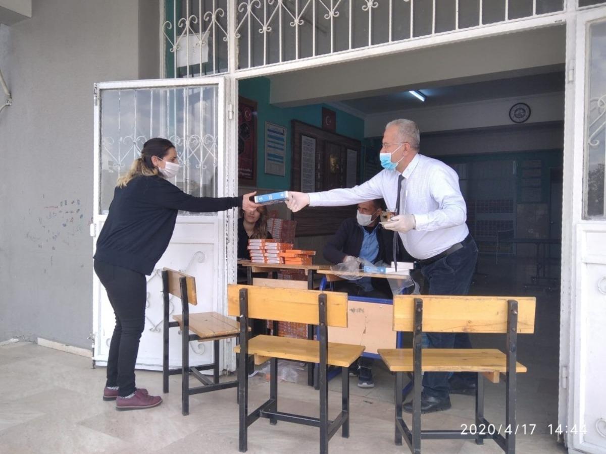 23 Nisan hediyesi Şahinbey&rsquo;den