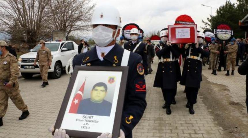 Vurulduktan 21 yıl sonra hayatını kaybeden er, şehit sayıldı