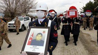 Vurulduktan 21 yıl sonra hayatını kaybeden er, şehit sayıldı
