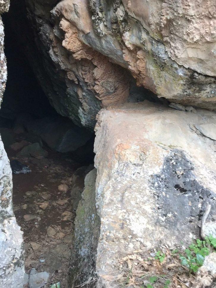 Hakkari’de 6 adet el yapımı patlayıcı ele geçirildi G3