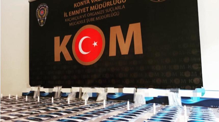 Konya'da yasa dışı yollarla getirilen 280 Kovid-19 test kitine el konuldu
