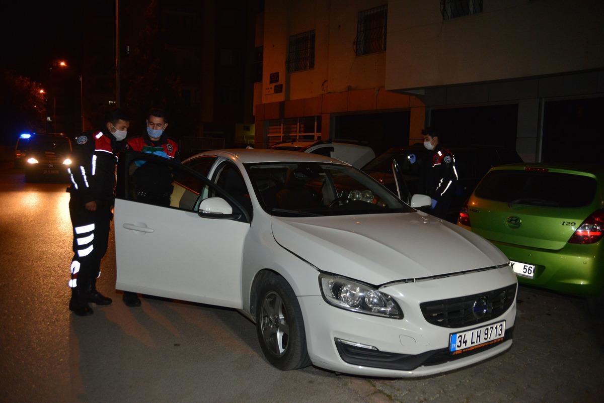 Polisten ka&ccedil;tı, yakalanınca eşcinsel olduğu i&ccedil;in ka&ccedil;ırıldığını s&ouml;yledi