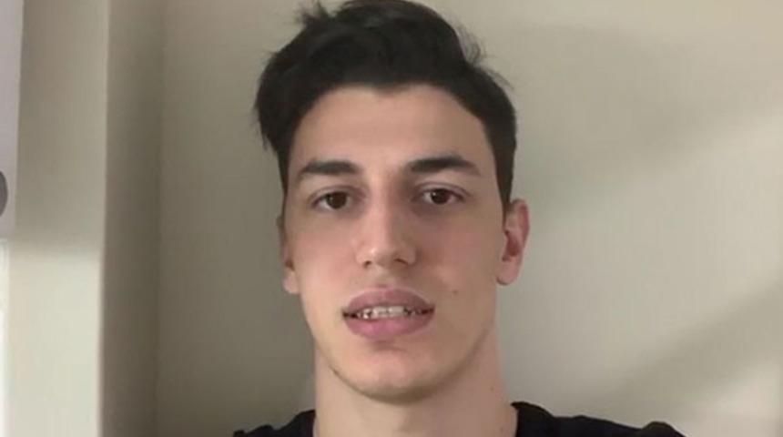 Karantinaya alınan Berke Özer'den teşekkür