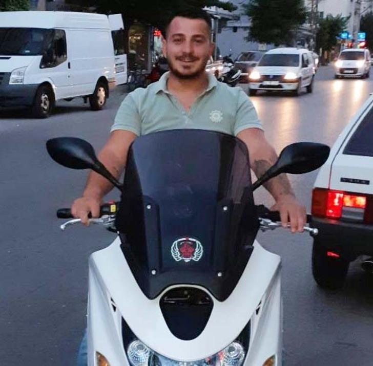 Akhisar'da belediye binası önünde infaz! G2