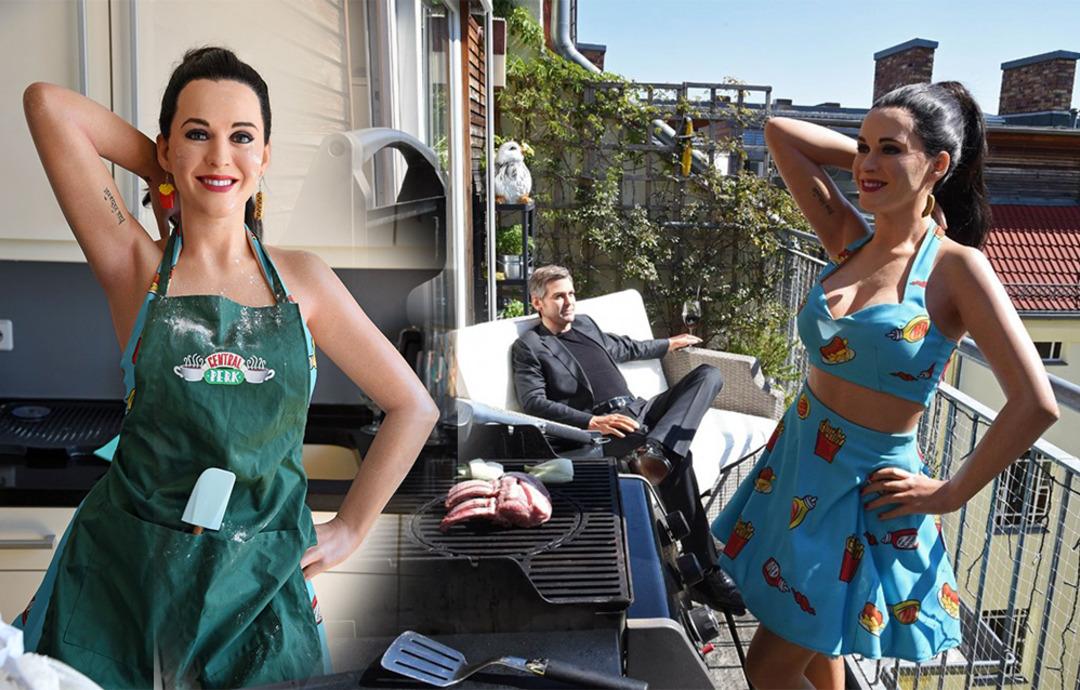 &Uuml;nl&uuml;lerin heykelleri de 'evde kal' mesajı verdi