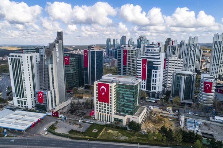 Bu sabah İstanbul! 23 Nisan coşkusu bayraklarla sokağa taştı G2