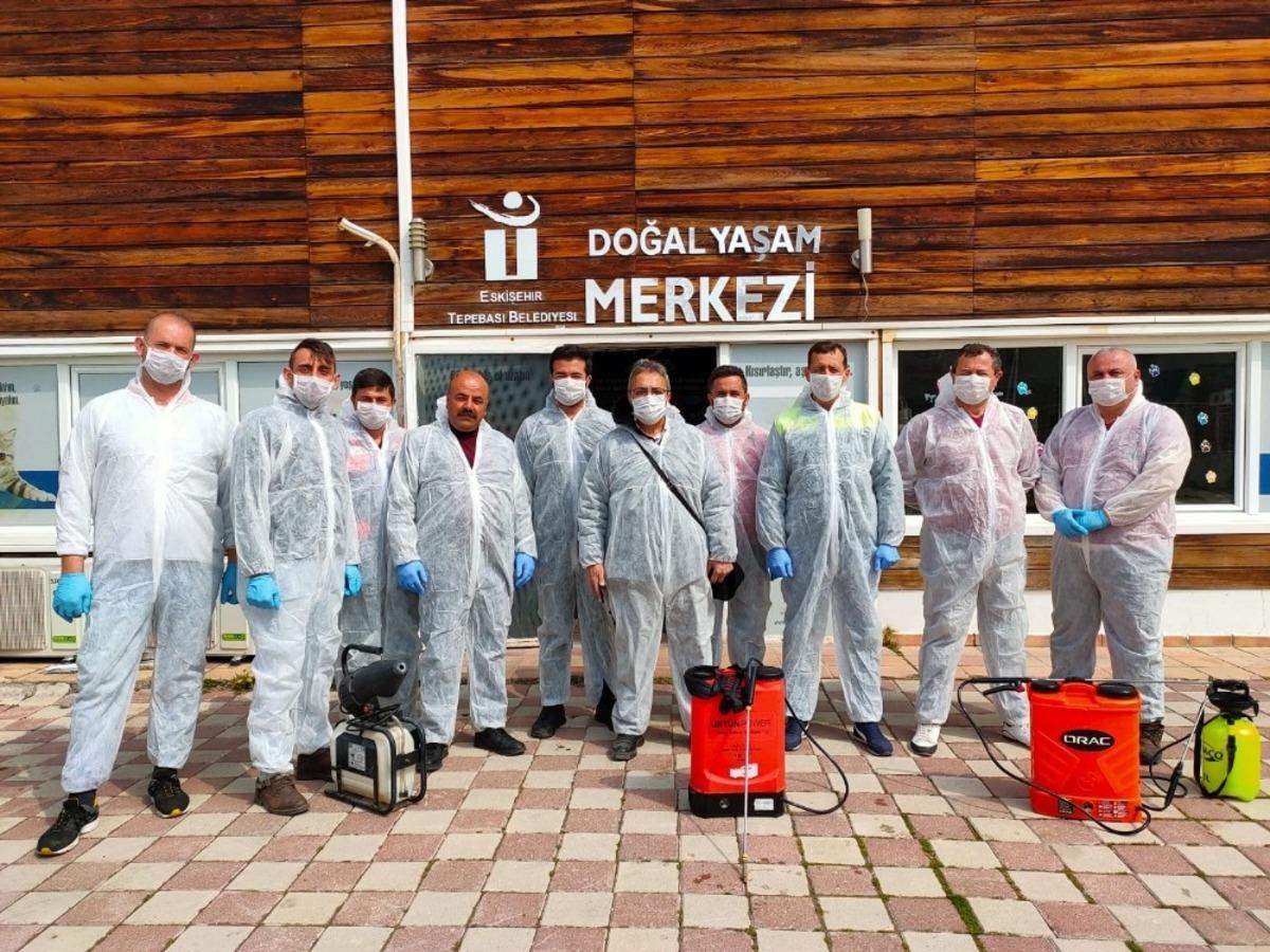 Tepebaşı&rsquo;nda 921 bina ve ara&ccedil; dezenfekte edildi