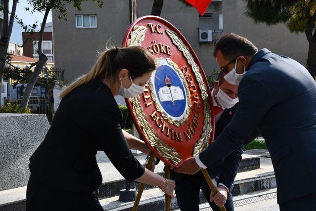 Söke’de Ulusal Egemenlik ve Çocuk Bayramı çelenk sunumu ile başladı