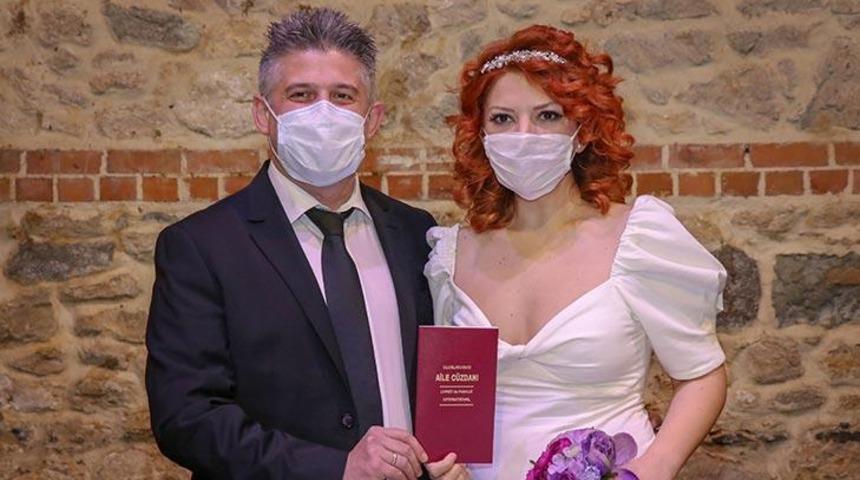 Online nikahla dünyaevine girdiler!