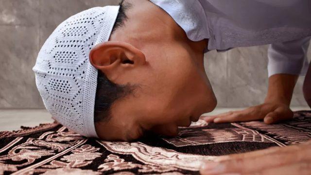 Teravih evde kılınabilir mi? Teravih kaç rekat?